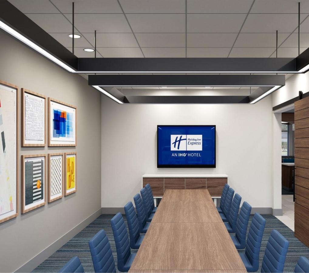 Holiday Inn Express - Strathroy By Ihg Eksteriør billede