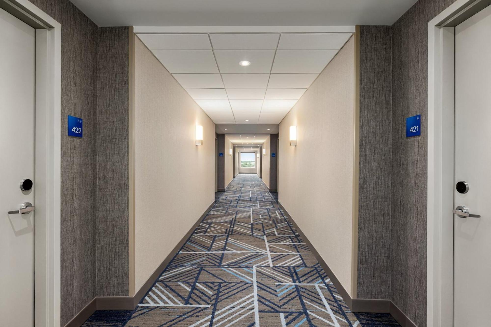 Holiday Inn Express - Strathroy By Ihg Eksteriør billede