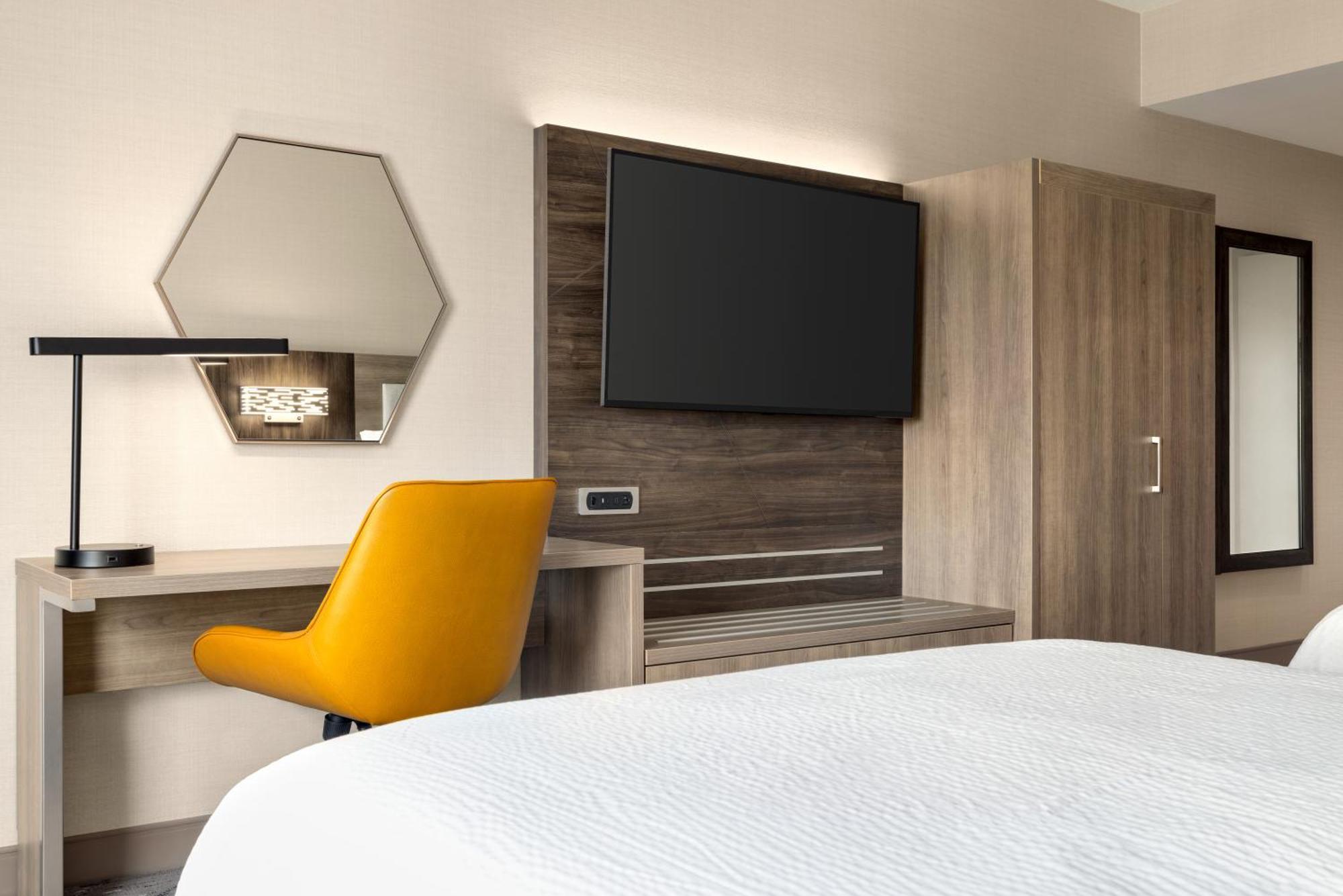 Holiday Inn Express - Strathroy By Ihg Eksteriør billede