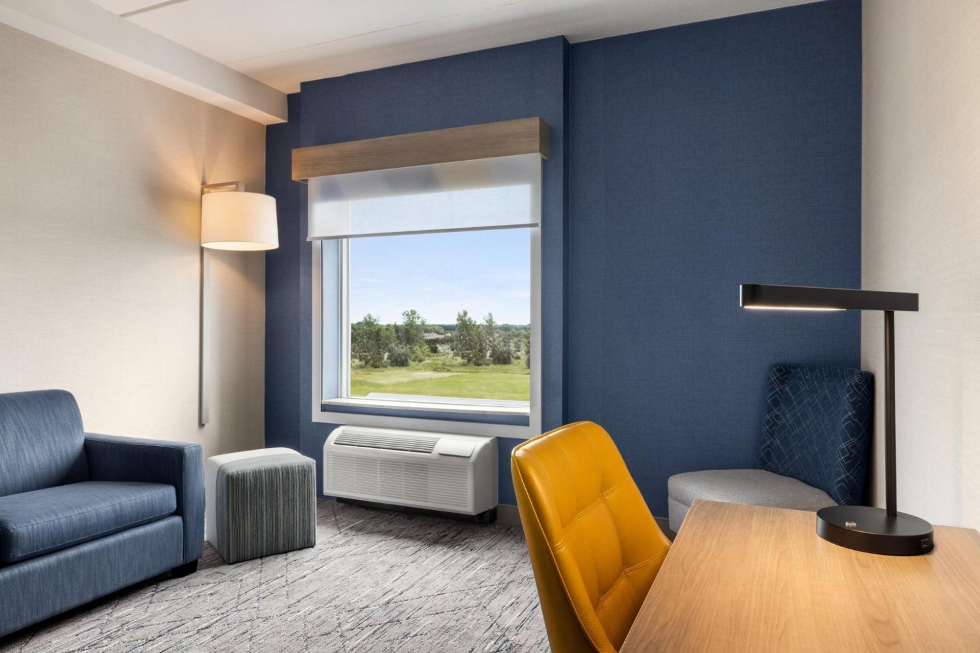 Holiday Inn Express - Strathroy By Ihg Eksteriør billede