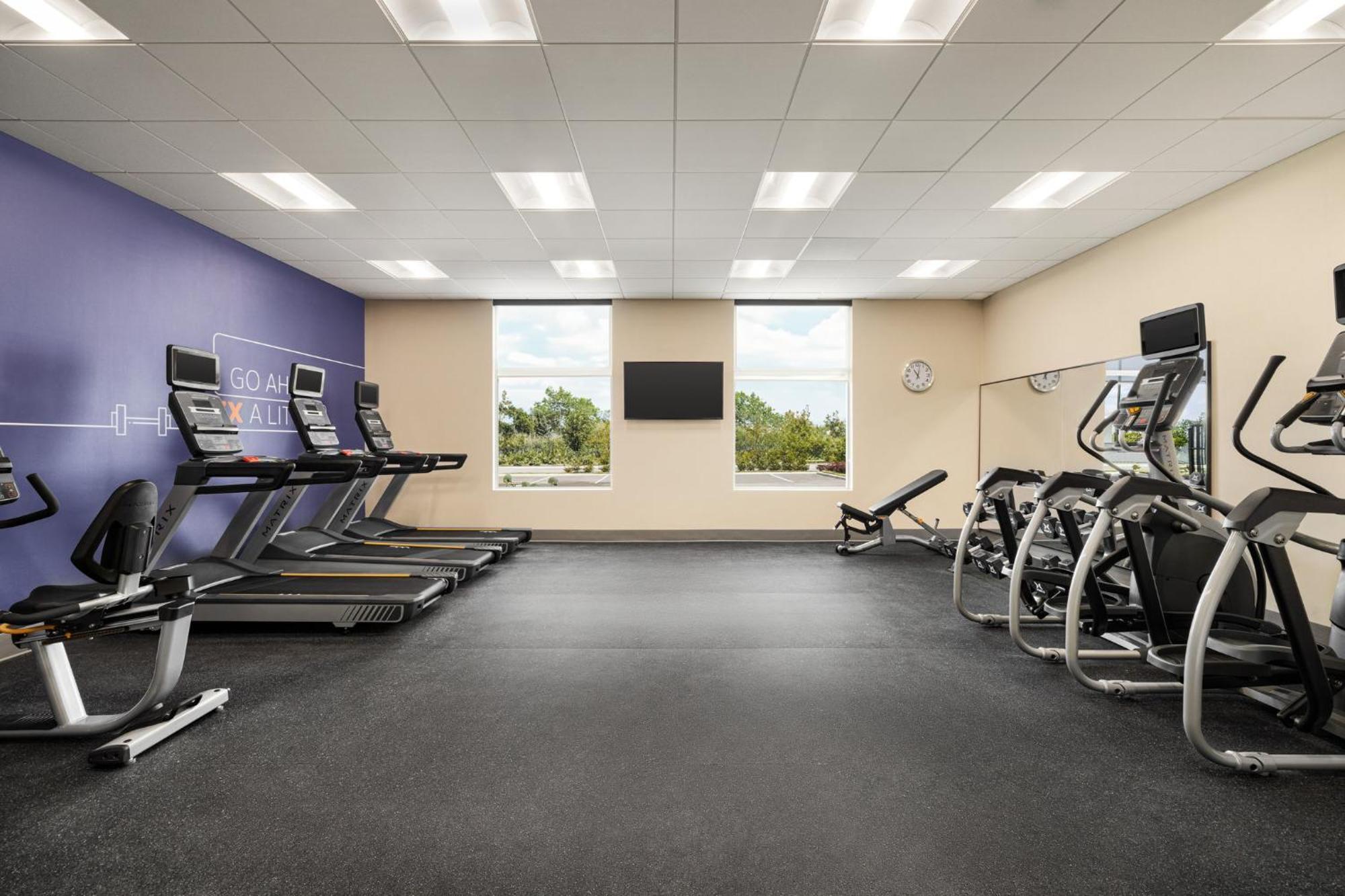 Holiday Inn Express - Strathroy By Ihg Eksteriør billede